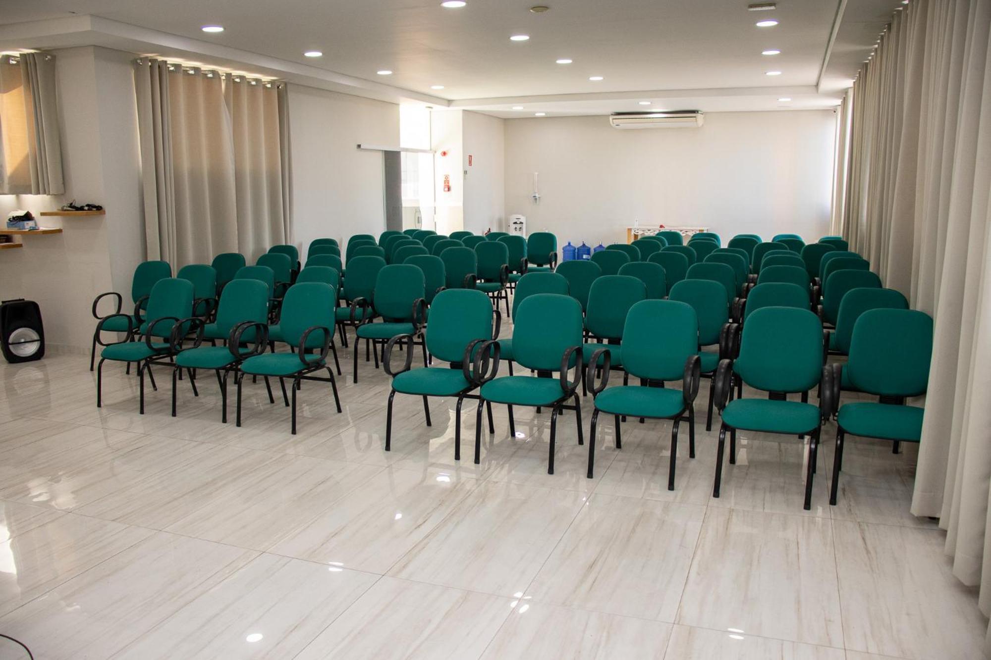 Zurique Hotel 3*